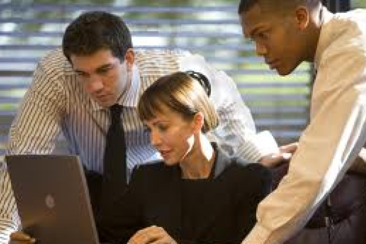 A nők sikere csökkenti a férfiak önbizalmát