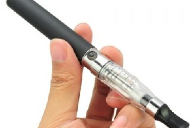 Az e-cigaretta veszélyeire figyelmeztetnek a hollandok