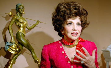 Csillagot kap Hollywoodban a 90 éves Gina Lollobrigida