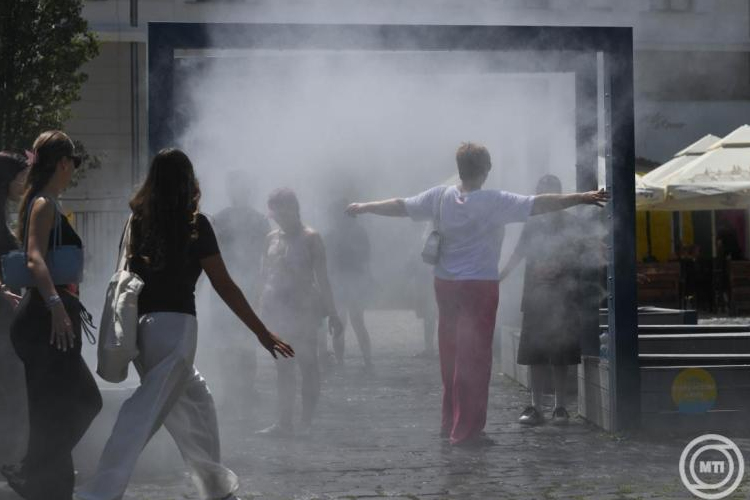 Országosan elérte, Budapesten meg is haladta a 40 Celsius-fokot a legmagasabb hőmérséklet